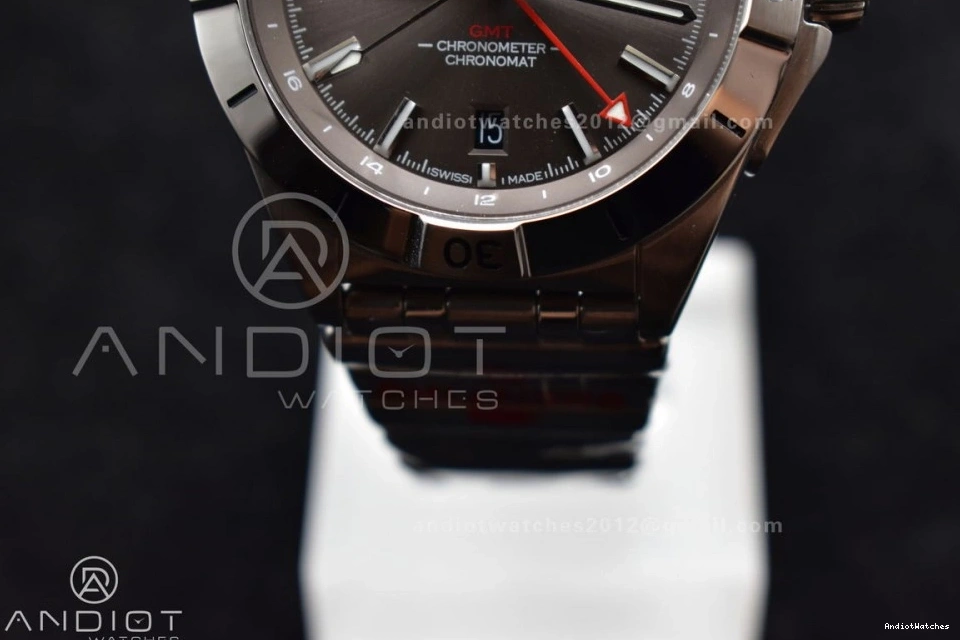 A SS 529 Chronomat Factory Dial Best Automatic SoftTouch GMT Bracelet 40mm 1:1 Edition BLS on Breitling Grey 0715